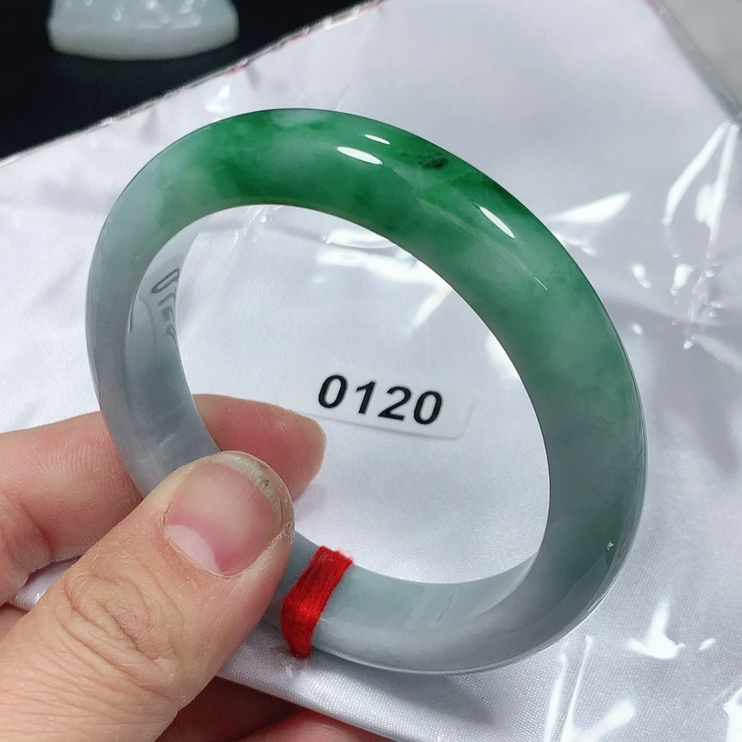 翡翠手镯未镶嵌天然缅甸A货翡翠手镯