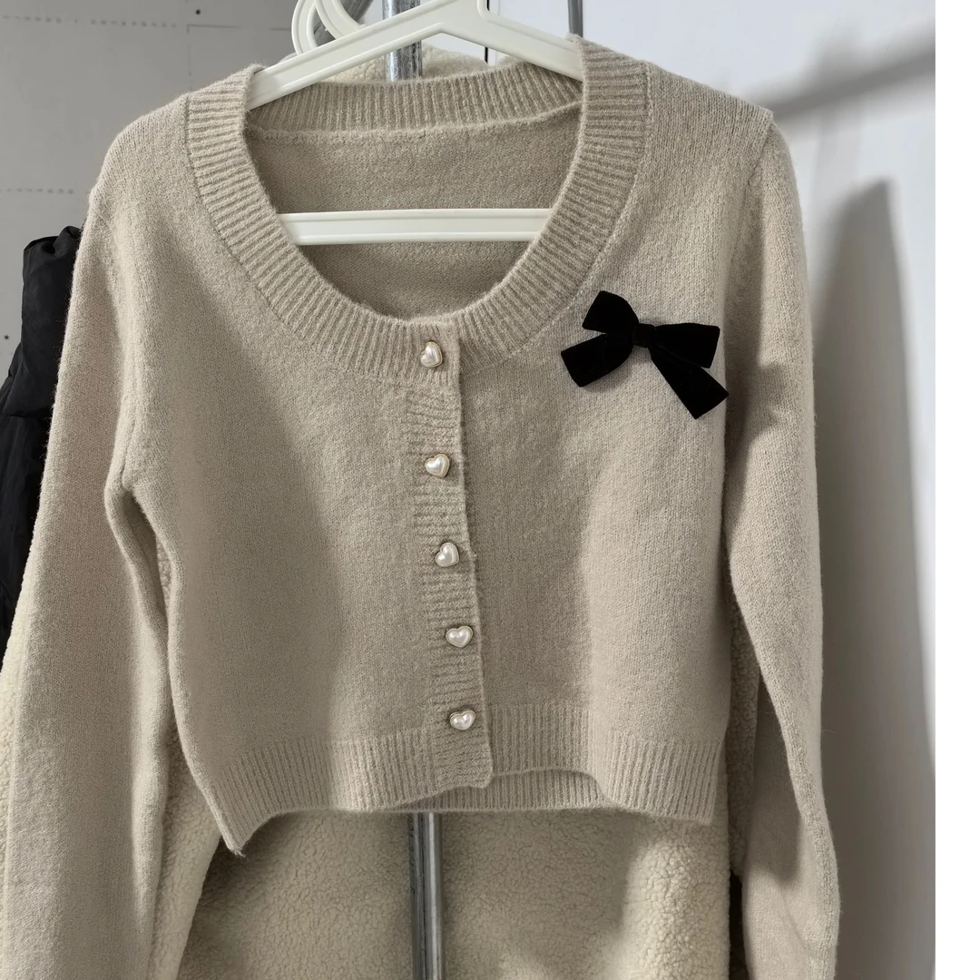 Yukiss直播 【蝴蝶结毛衣】