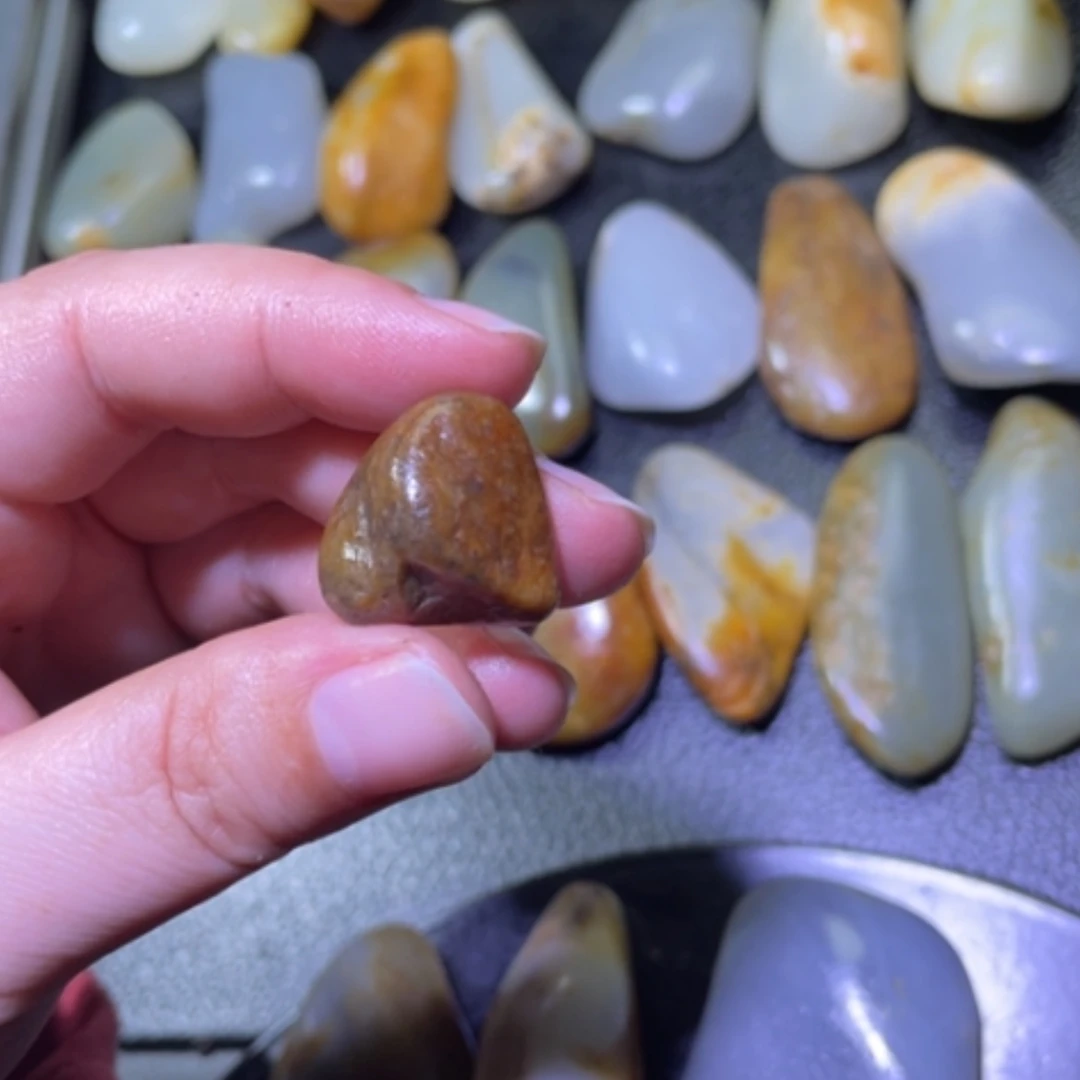 【闪购商品】颈饰未镶嵌和田玉