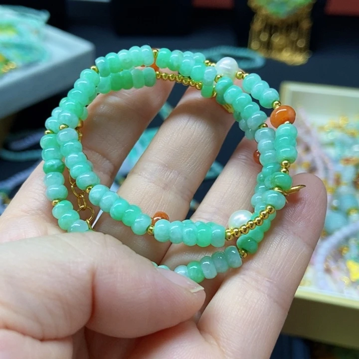 翡翠未镶嵌颈饰珠链