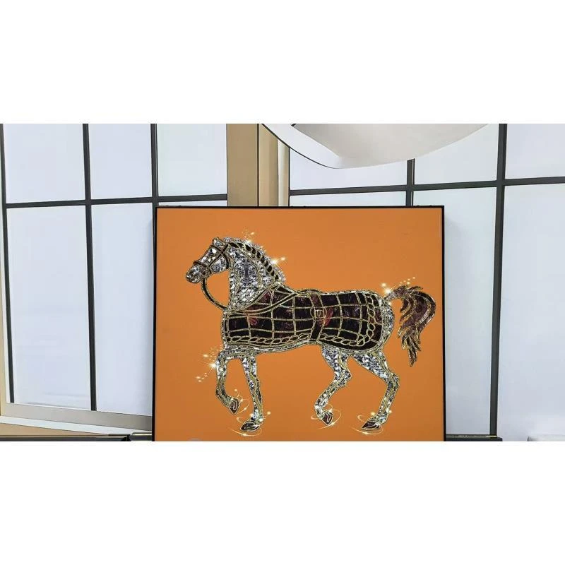 T105简约轻奢马到成功骏马图电表箱装饰画适用于客厅餐厅玄关