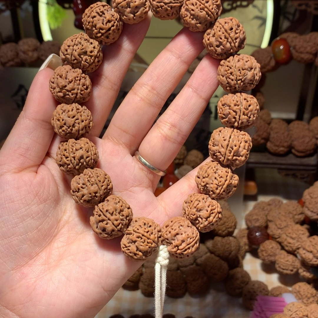 金刚菩提手串栩**苑1。