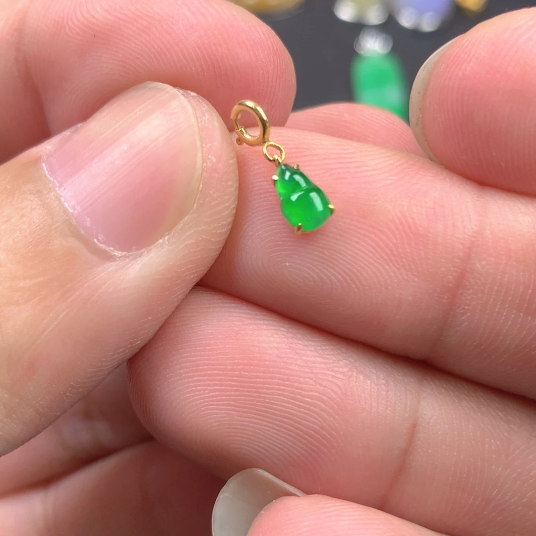 【闪购商品】翡翠18K金镶嵌颈饰翡翠