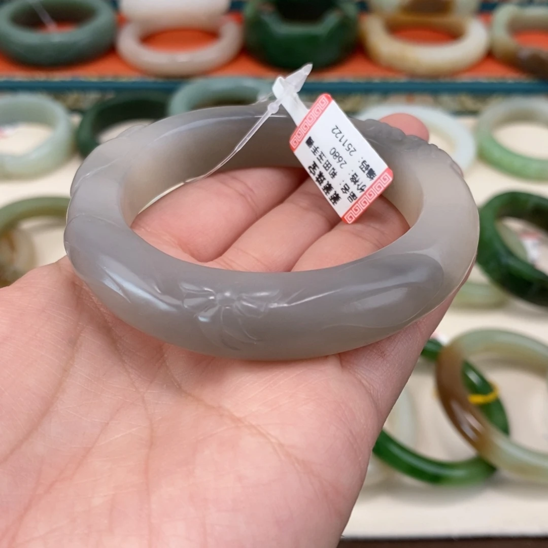 9***盐和田玉未镶嵌手镯57