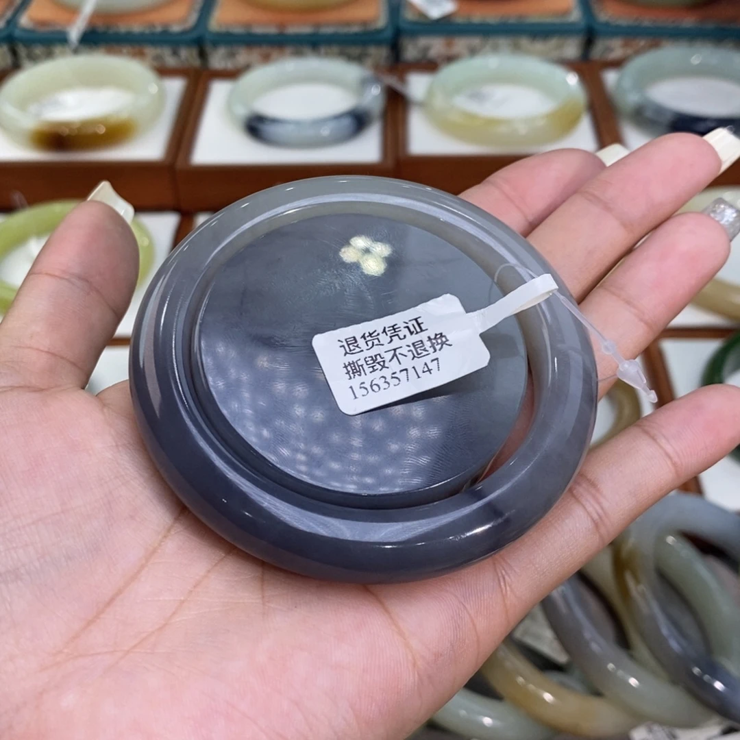 慕***易和田玉未镶嵌手镯和田玉烟紫意境半山水套镯5657