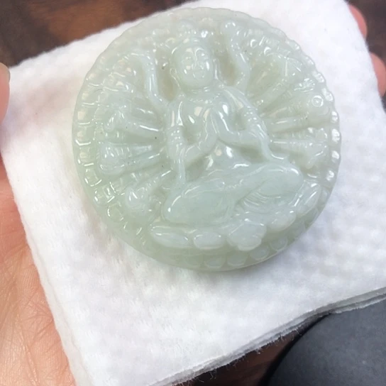 翡翠未镶嵌颈饰缅甸A货，每天下午1点半开播