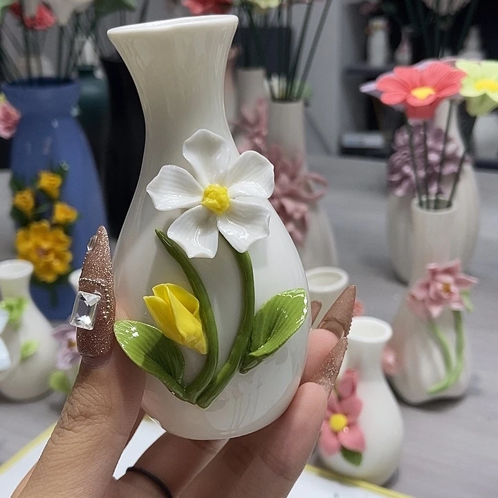 陶瓷纯手工捏花设计