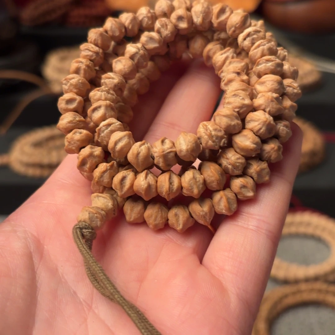 芋***子柏香籽/百香籽吊坠