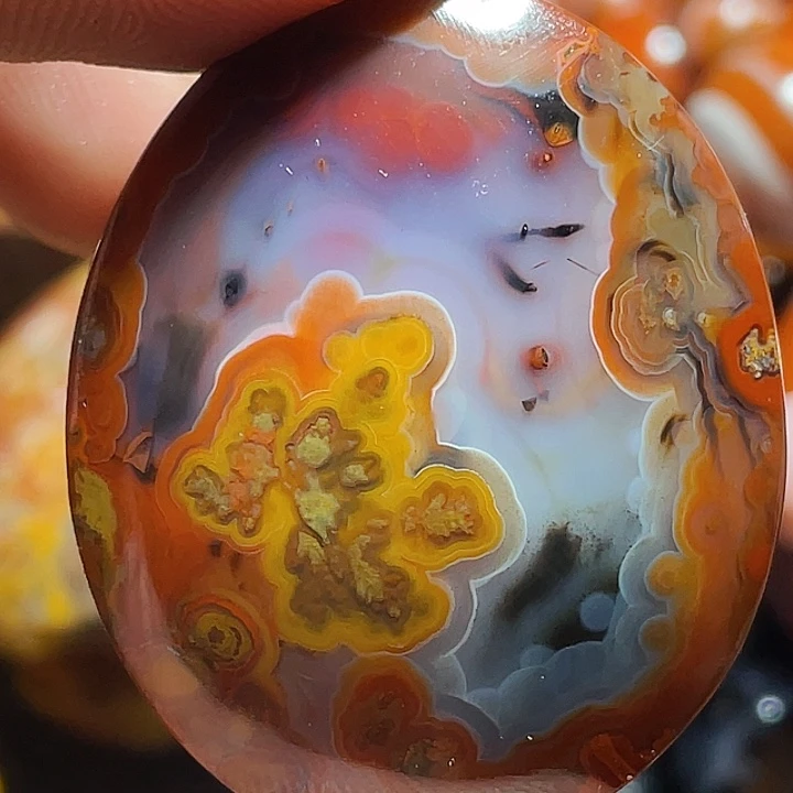 玛瑙/玉髓玛瑙未镶嵌三**圣
