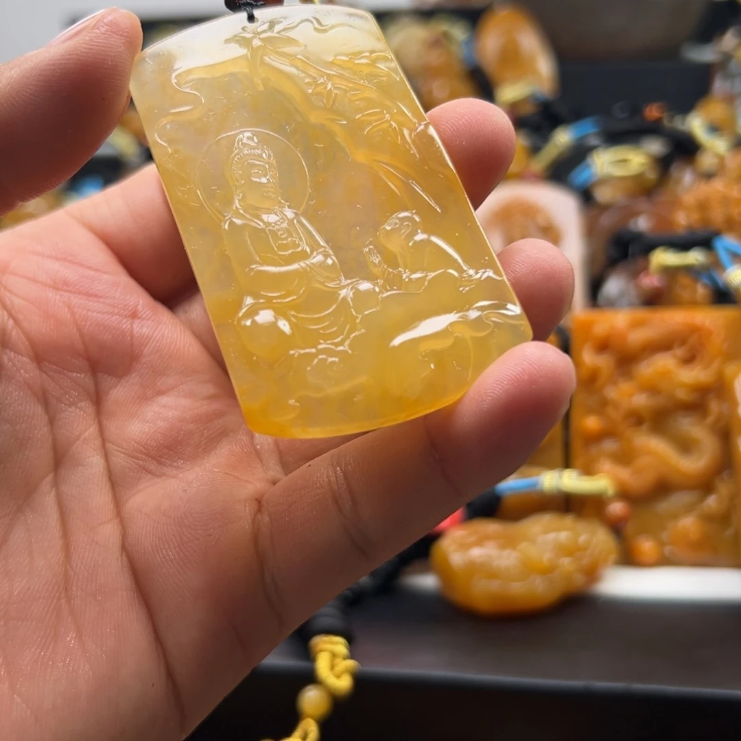 石英质玉（黄龙玉）未镶嵌多选发其一