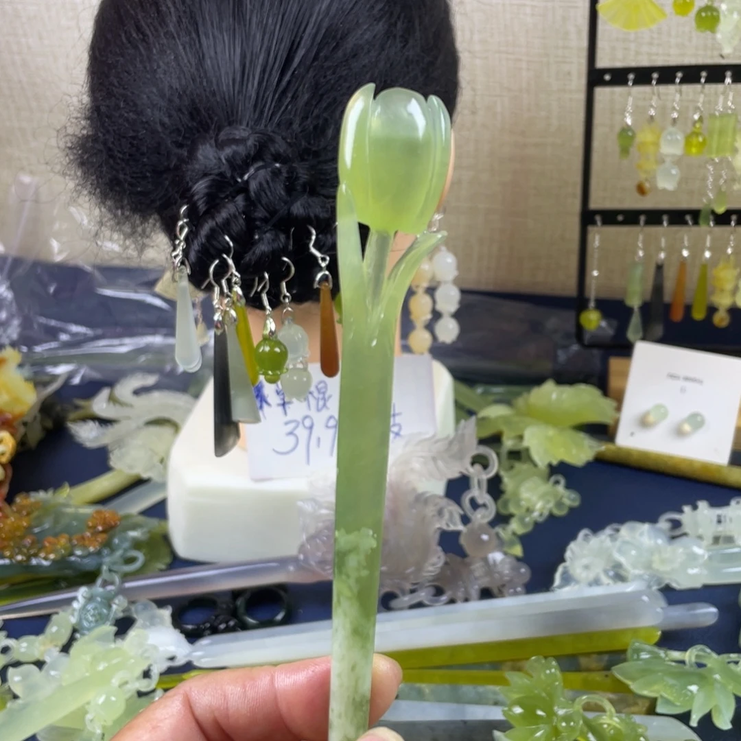 浮***白蛇纹石玉未镶嵌发饰
