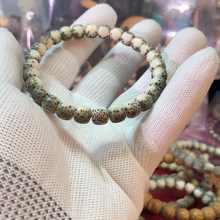 星月菩提手串8尺寸绿背河豚