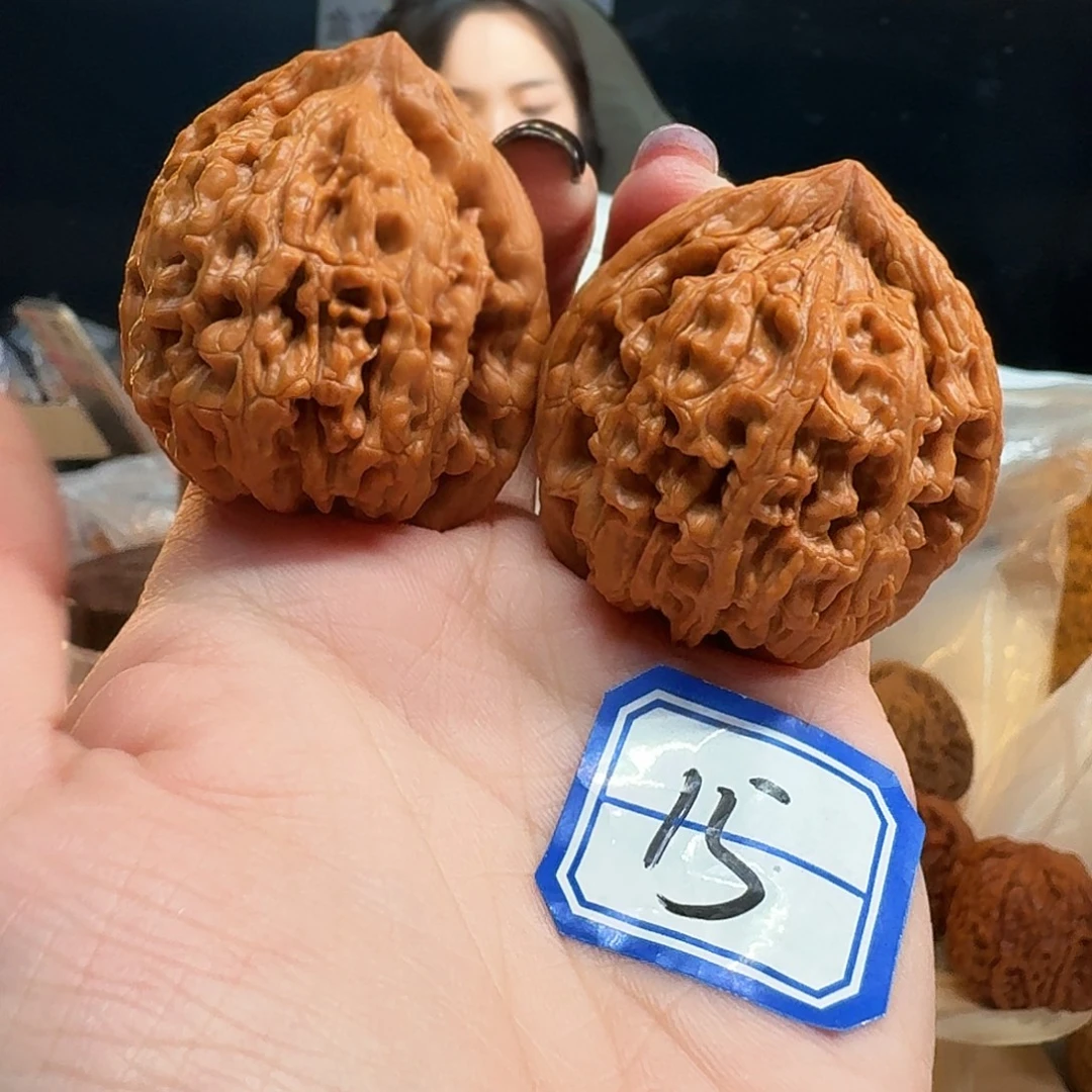 文玩核桃吊坠蚂蚁王40尺