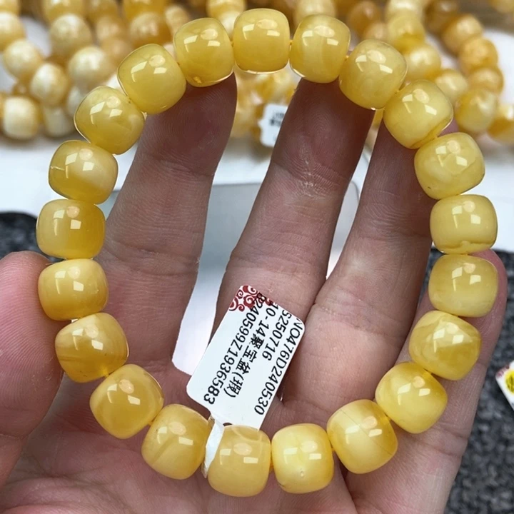 琥珀未镶嵌珠宝奇石4