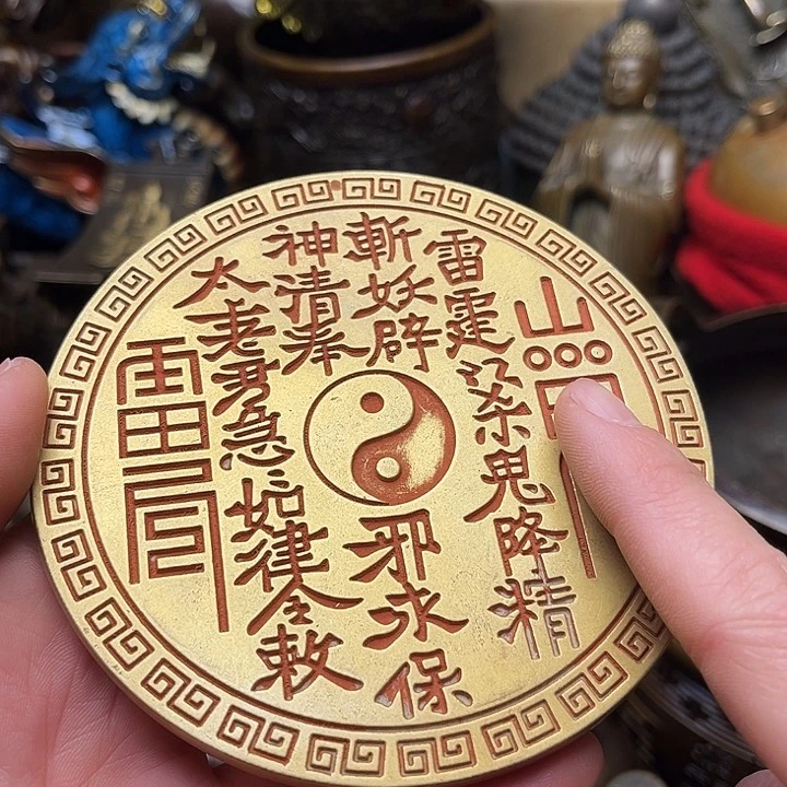 精美铜器批发档口