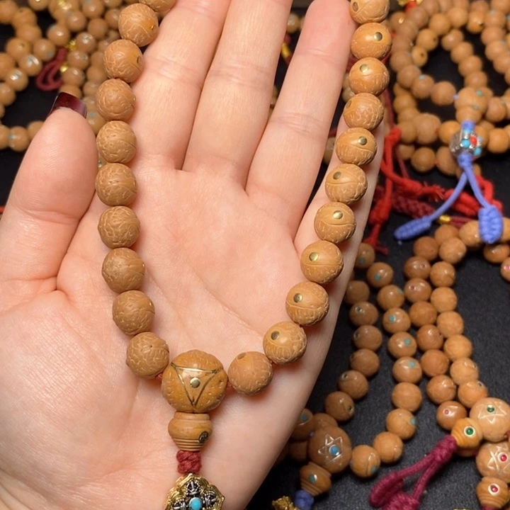 凤眼菩提手串手持11.5