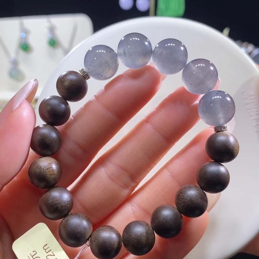 翡翠未镶嵌颈饰翡翠黑冰手串