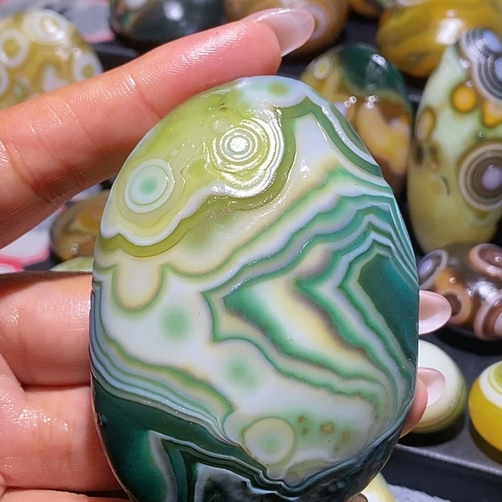 玛瑙/玉髓未镶嵌珠宝奇石65