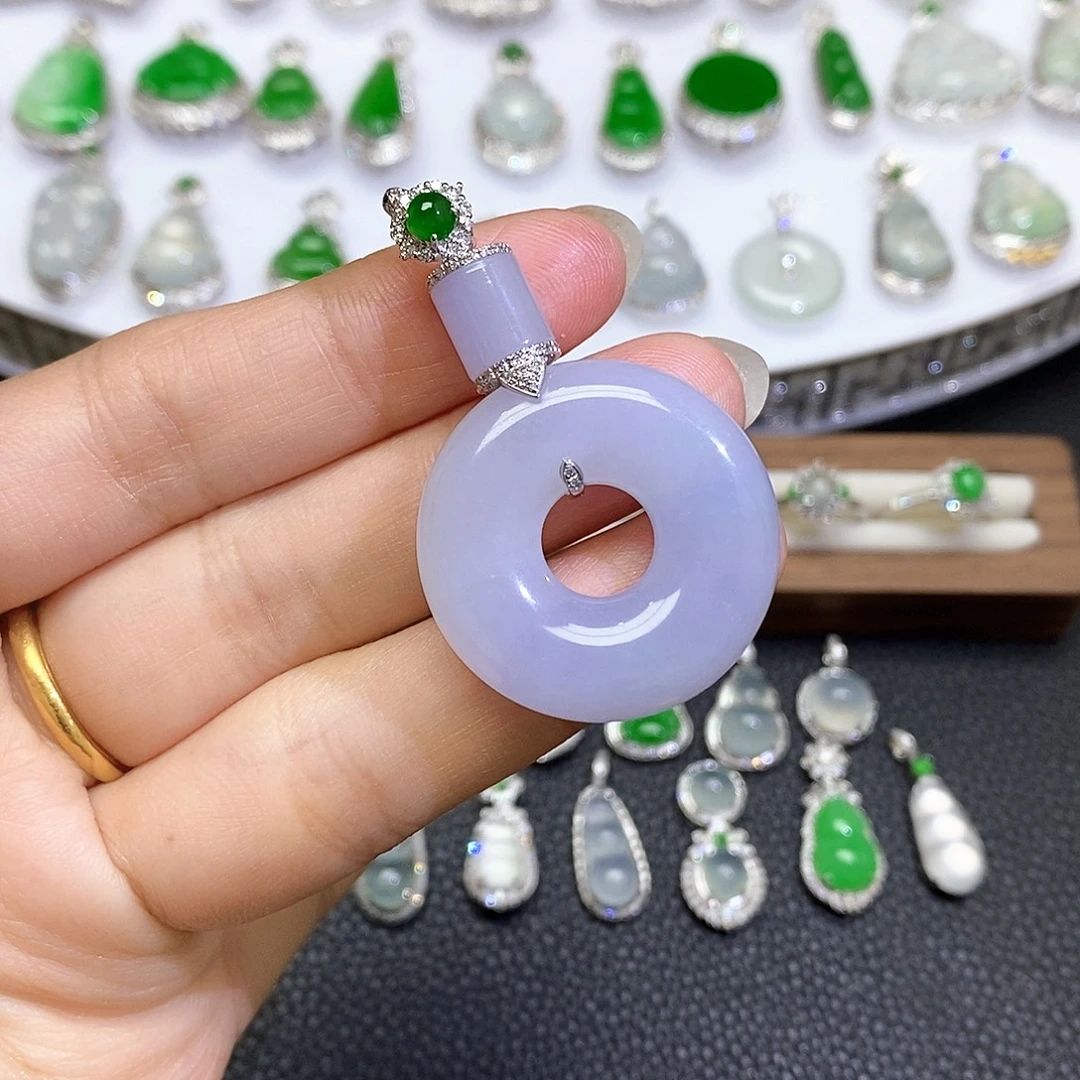 翡翠18K金镶嵌吊坠(不含链)