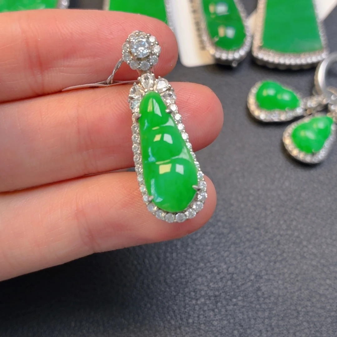 翡翠银S925镶嵌吊坠(不含链)