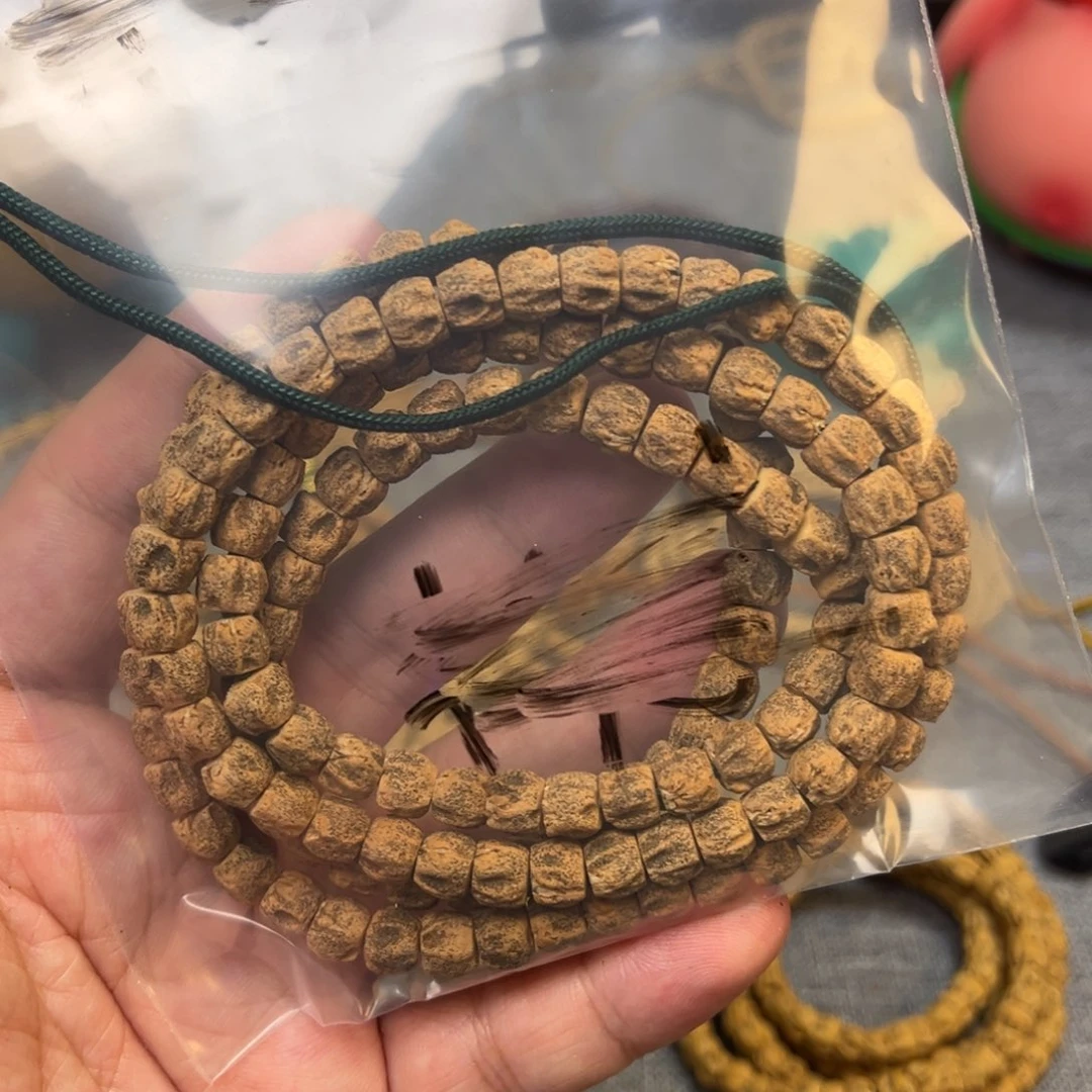 柏香籽/百香籽吊坠