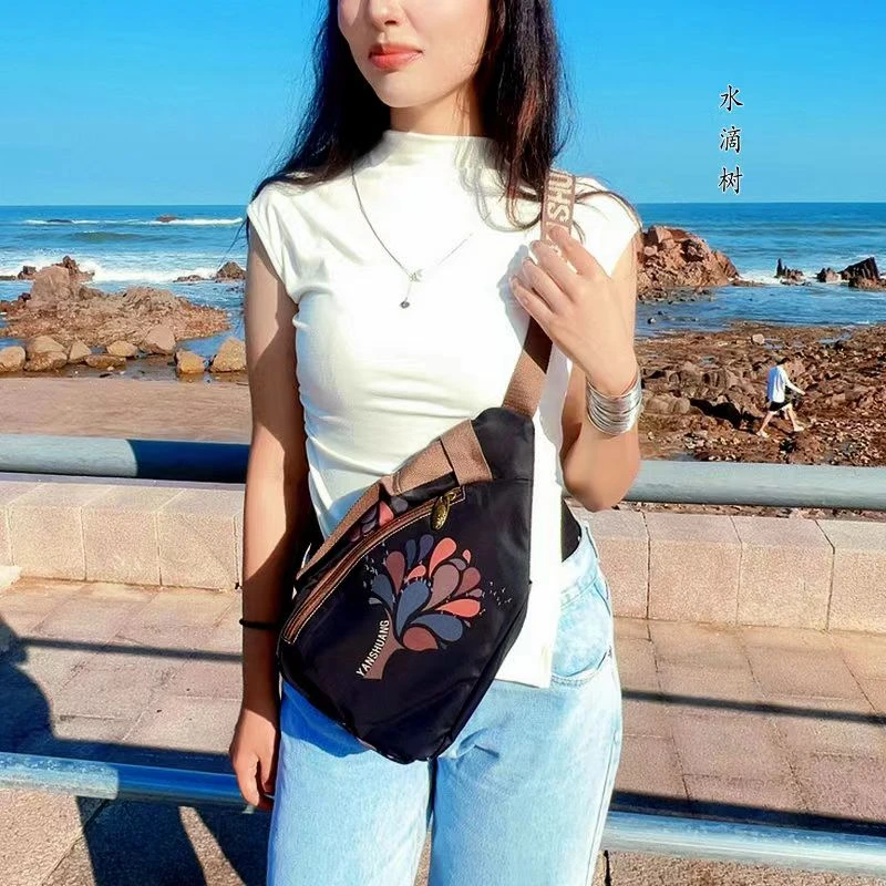 阎双创造原创品牌中号单肩斜挎包3315