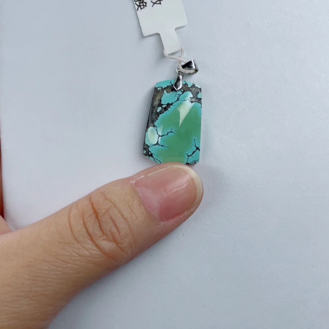 绿松石颈饰未镶嵌