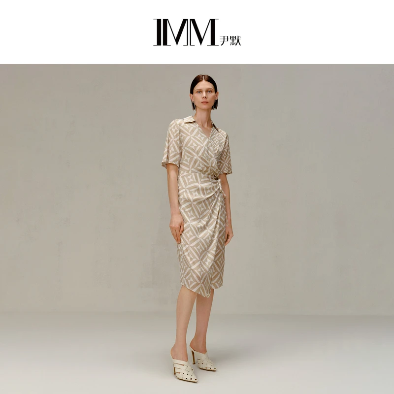 尹默女装长款复古连衣裙优雅时尚夏季收腰修身气质裙子IWDQ50017