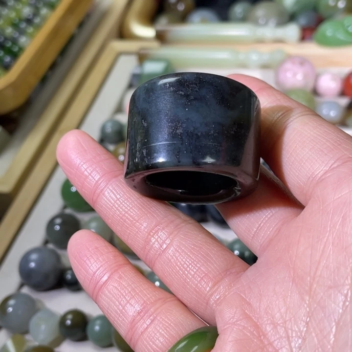 和田玉（糖玉）未镶嵌珠宝半成品