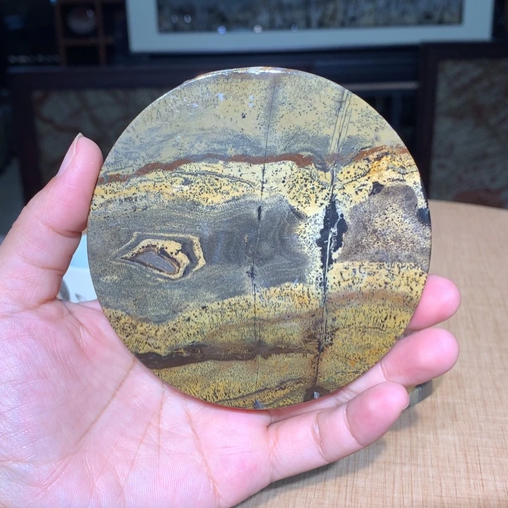 ，广西国画石摆件，收藏观赏