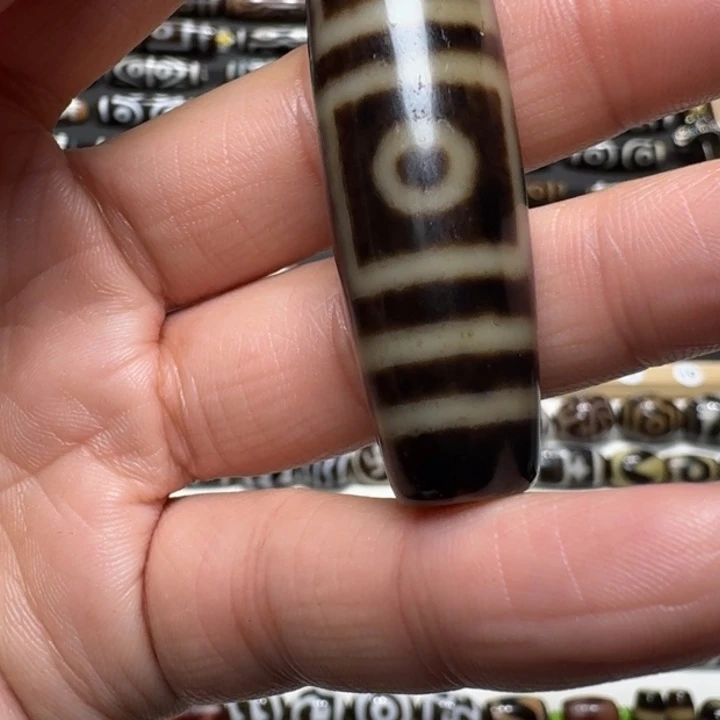 落***辰玛瑙/玉髓未镶嵌颈饰