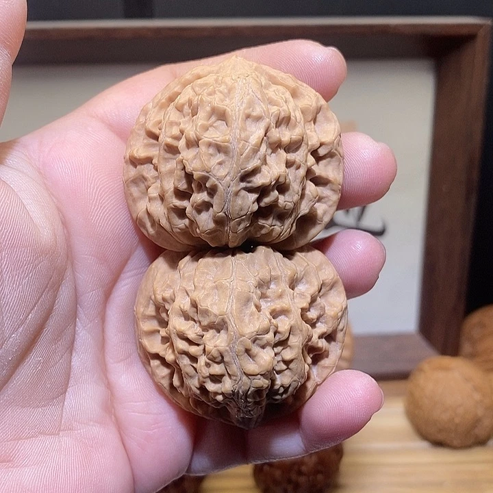文玩核桃把件42蓟县野生狮子头