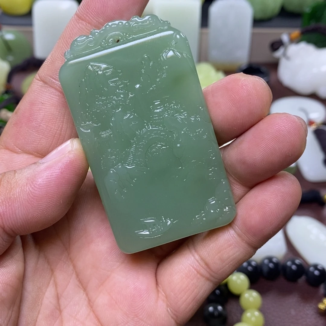 和田玉未镶嵌颈饰