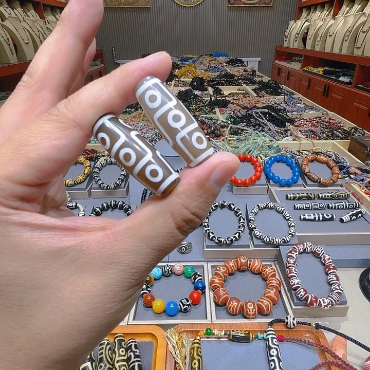 未镶嵌玛瑙/玉髓珠宝奇石