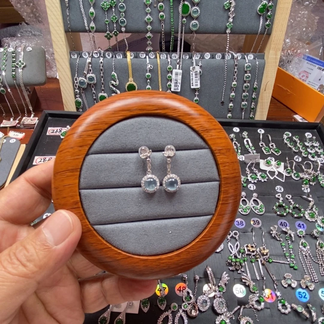 翡翠颈饰银S925镶嵌巴****士