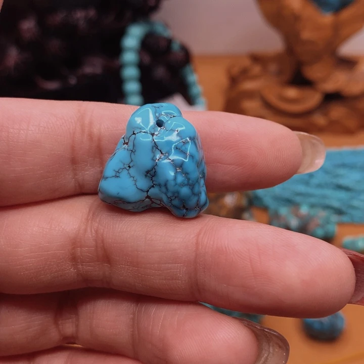 绿松石原矿未镶嵌漫*