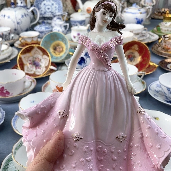 中古欧瓷雅致小房子