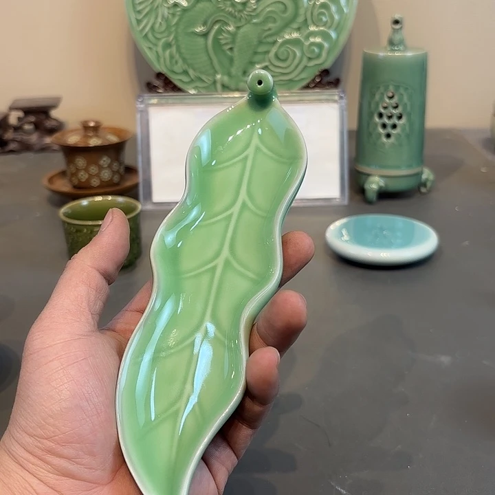 瓷片龙泉青瓷福利青瓷