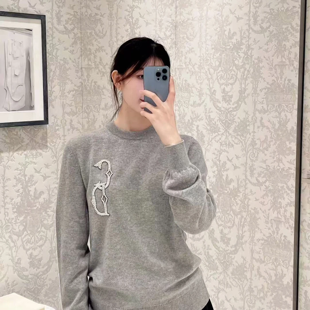 未使用 DIOR/迪奥 Logo珍珠款圆领长袖毛衣