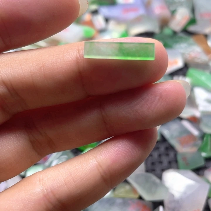 定制翡翠未镶嵌天然缅甸翡翠