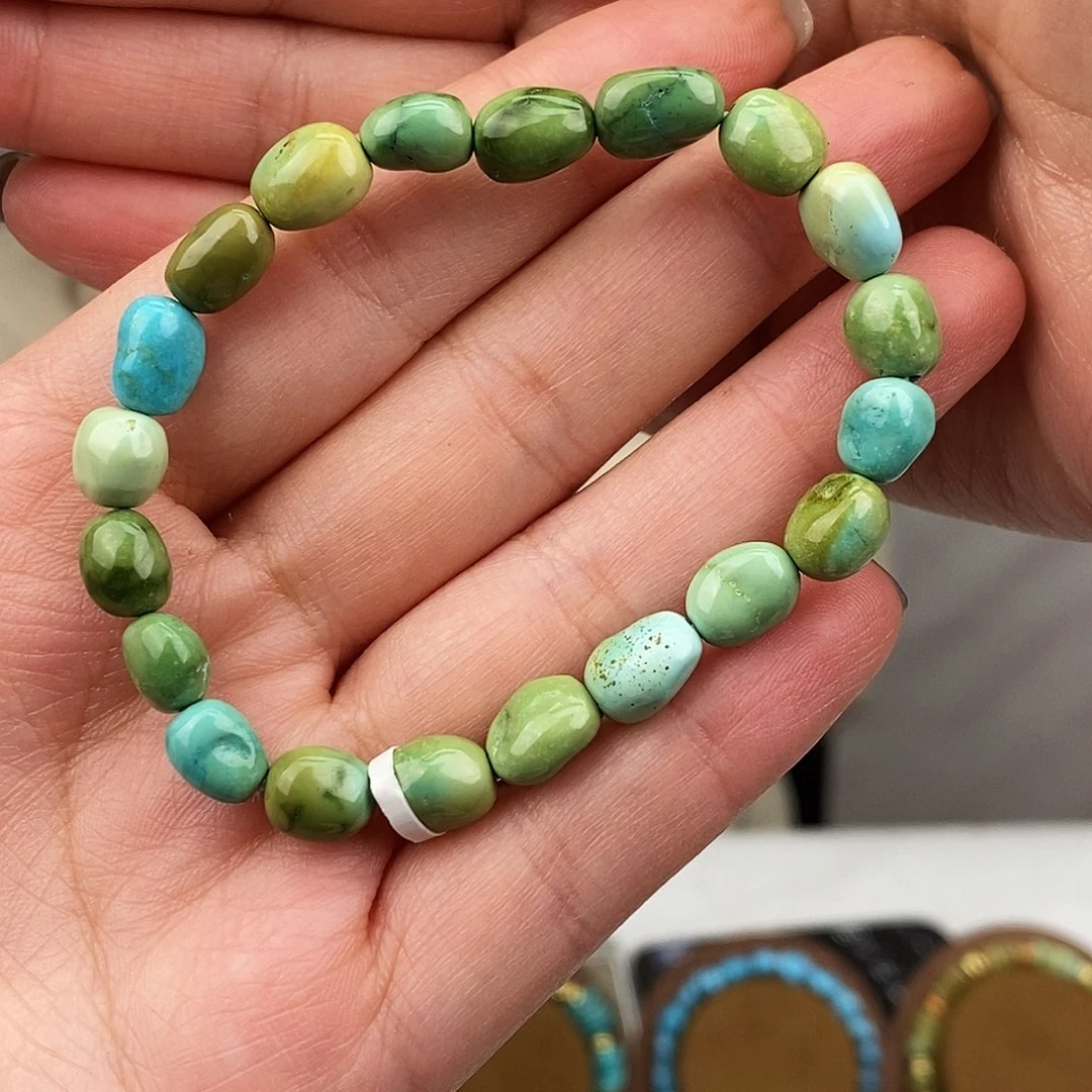 绿松石未镶嵌原矿