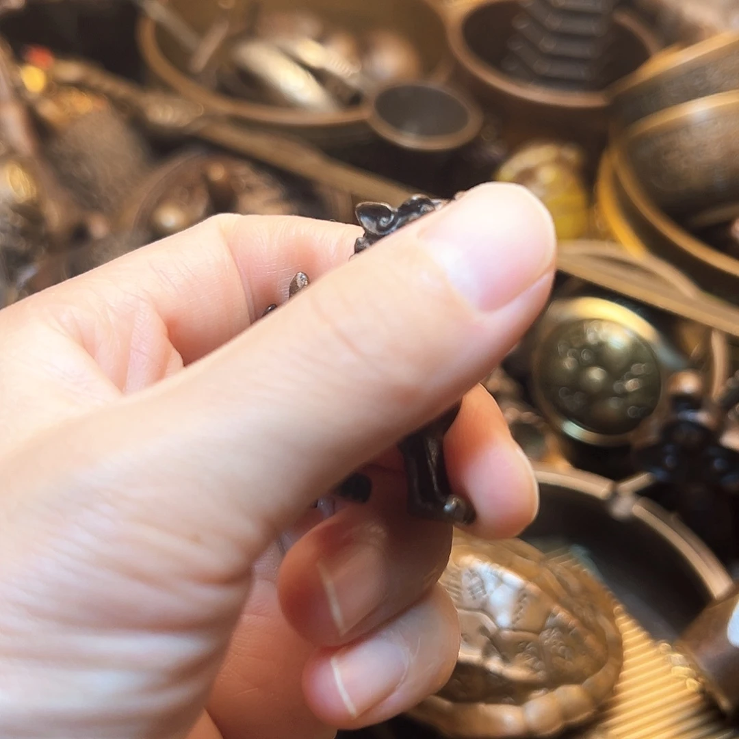 精美铜器工艺品等