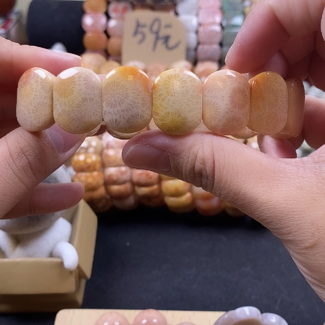 硅化珊瑚（珊瑚玉）未镶嵌手牌37号