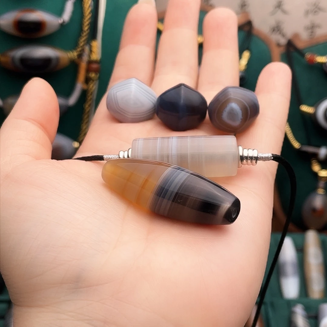 玛瑙/玉髓合金珠宝半成品C***H