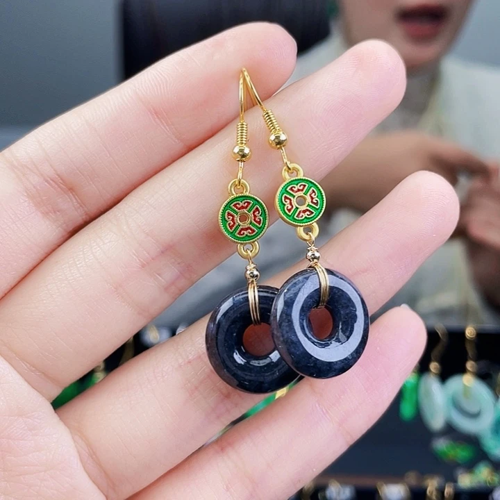 翡翠耳饰未镶嵌饰品