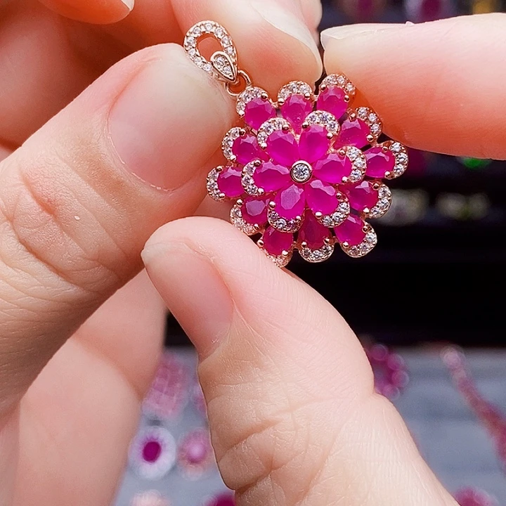 颈饰银S925镶嵌红宝石