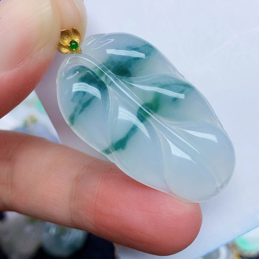 翡翠18K金镶嵌颈饰356777