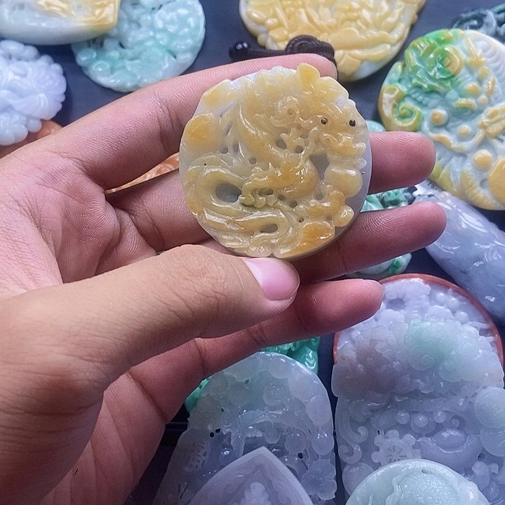 未镶嵌定制翡翠天然翡翠