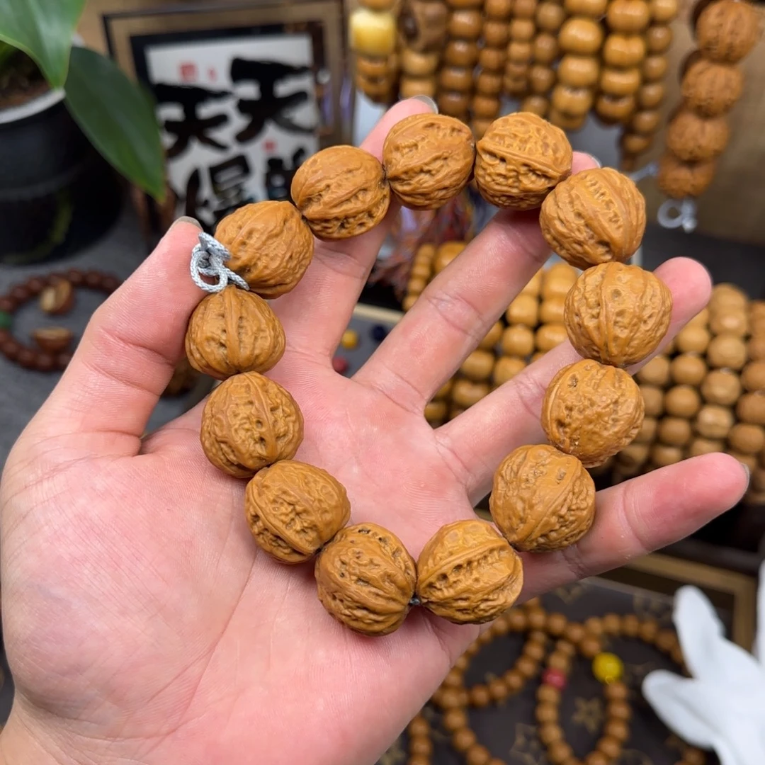 晗***晗吊坠猴头核桃-111