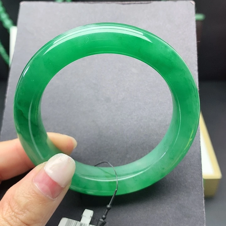 麻***瓜石英质玉未镶嵌手镯